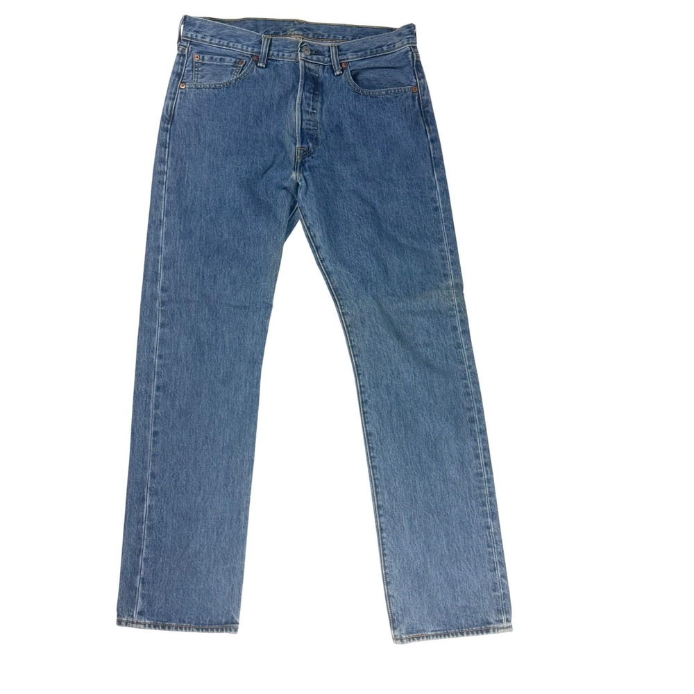 Levis 501 Original Fit Mens Jeans 32x32 Medium Wash Blue Button Fly Straight Leg